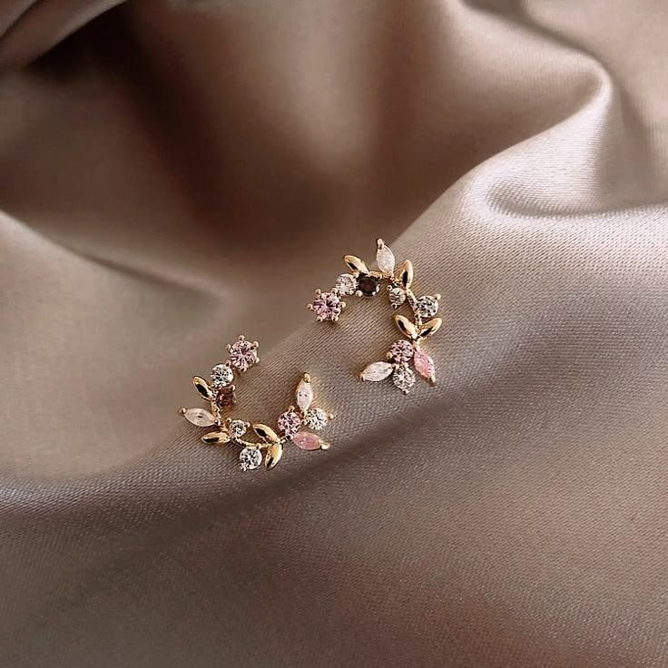 Inlay Color Zircon Flower Leaf Garland Women Earrings - Light Yellow Color